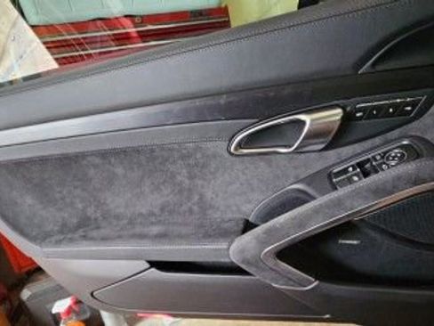 Used 2019 Porsche 911 Carrera GTS image 8