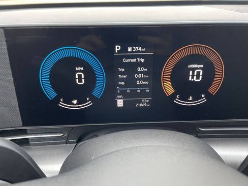 Used 2025 Hyundai Kona SEL image 40