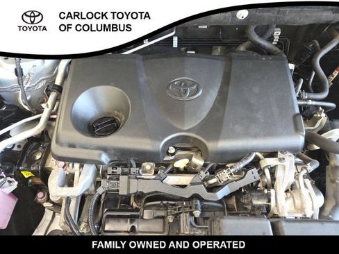 Used 2019 Toyota RAV4 XLE FWD image 22