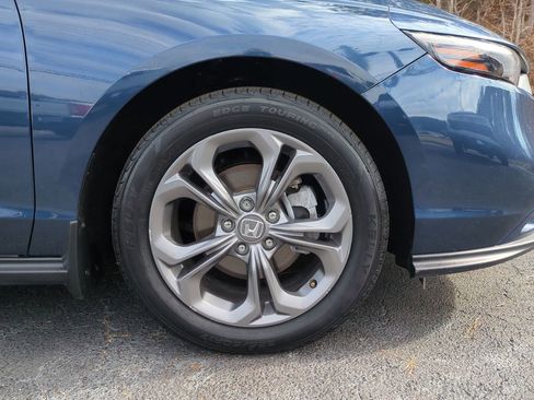Used 2024 Honda Accord EX image 14
