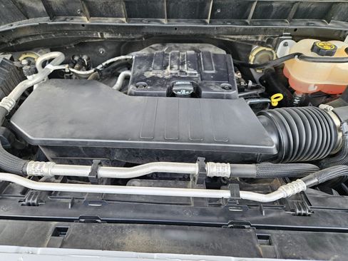 Used 2022 Chevrolet Silverado 1500 Custom RWD image 29