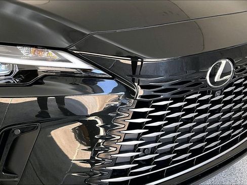 Used 2024 Lexus RX 350 Premium w/ Accessory Package (Z1) image 35