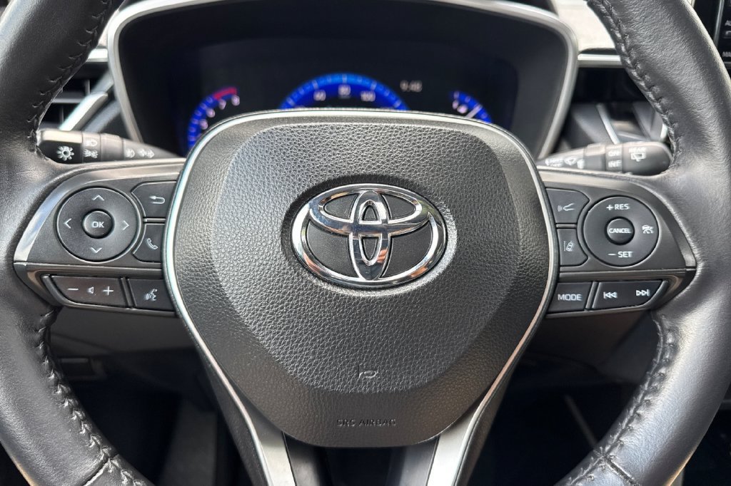 Certified 2022 Toyota Corolla Cross XLE w/ Convenience Package FWD image 22