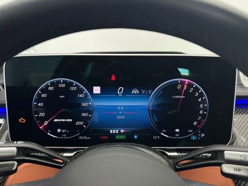 Used 2025 Mercedes-Benz S 63 AMG S image 2