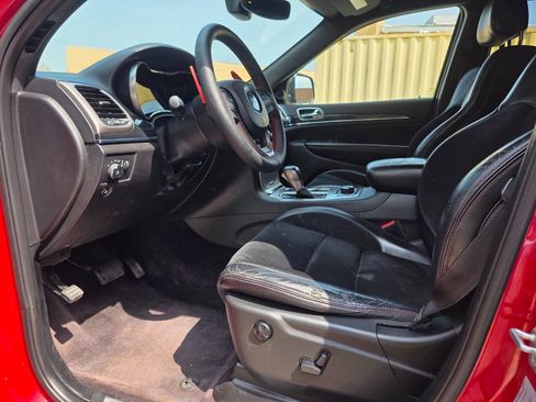 Used 2017 Jeep Grand Cherokee Trailhawk image 13