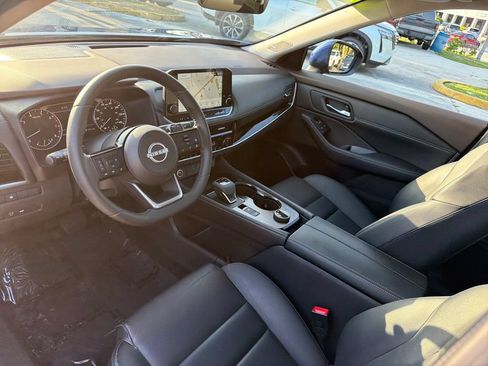 Used 2023 Nissan Rogue SL w/ SL Premium Package AWD/4WD image 14