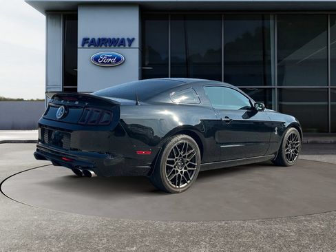 Used 2013 Ford Mustang Shelby GT500 RWD image 7
