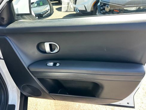 Used 2024 Hyundai Ioniq 5 SE RWD image 14
