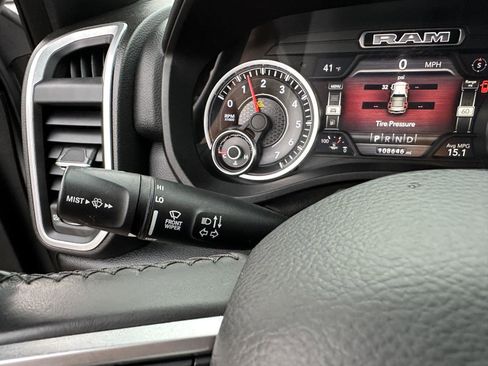 Used 2019 RAM 1500 Big Horn image 36