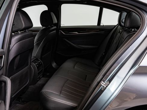 Used 2022 BMW 530i xDrive w/ Convenience Package AWD/4WD image 43