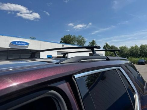 Used 2019 Chevrolet Traverse LT AWD/4WD image 12