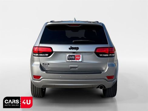 Used 2020 Jeep Grand Cherokee Altitude image 6