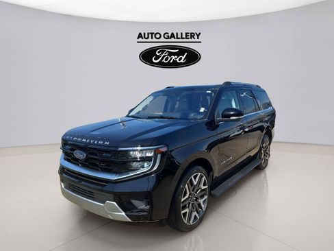 Used 2025 Ford Expedition Platinum w/ Platinum Ultimate Package AWD/4WD image 1