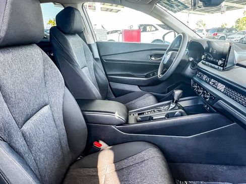 Used 2024 Honda Accord EX image 15