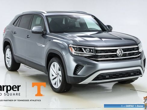 Used 2023 Volkswagen Atlas Cross Sport SE w/ Panoramic Sunroof Package FWD image 15