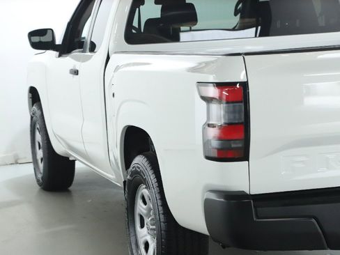 Used 2024 Nissan Frontier S w/ S Utility Package image 40