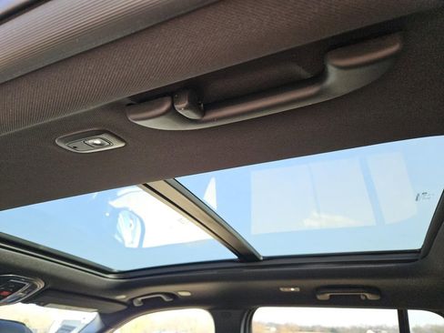 New 2025 Jeep Grand Cherokee Limited image 26