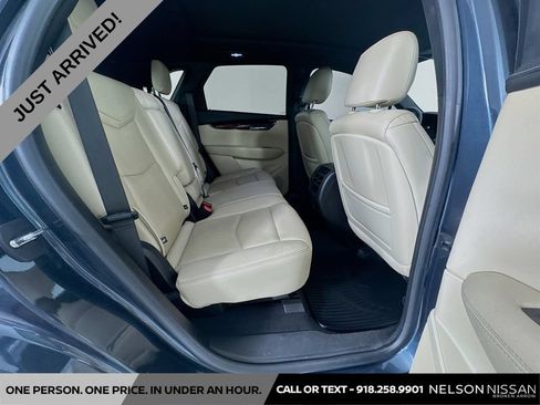 Used 2019 Cadillac XT5 Luxury FWD image 27