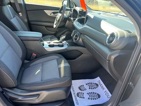 Used 2024 Chevrolet Blazer LT image 11