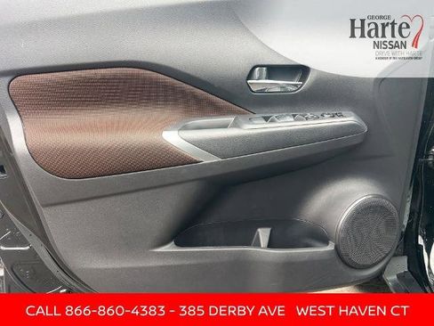 Certified 2024 Nissan Kicks SR image 19