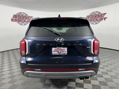 Used 2023 Hyundai Palisade Limited w/ Cargo Package AWD/4WD image 6