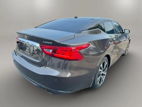 Used 2016 Nissan Maxima Platinum FWD image 5