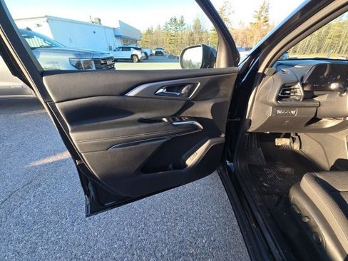New 2026 Chevrolet Traverse LT w/ LPO, Floor Liner Package image 19