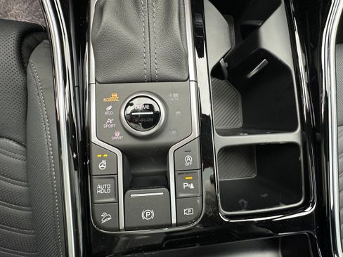 New 2026 Kia Sorento AWD image 44