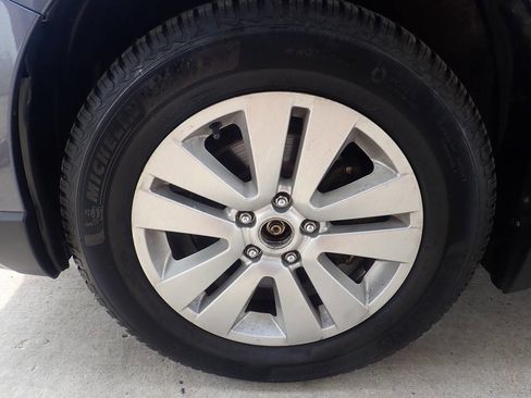Used 2016 Subaru Outback 2.5i Premium image 38