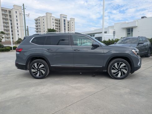 New 2026 Volkswagen Atlas SEL AWD/4WD image 3