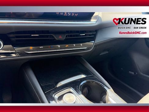 Used 2024 Buick Envision Preferred AWD/4WD image 14