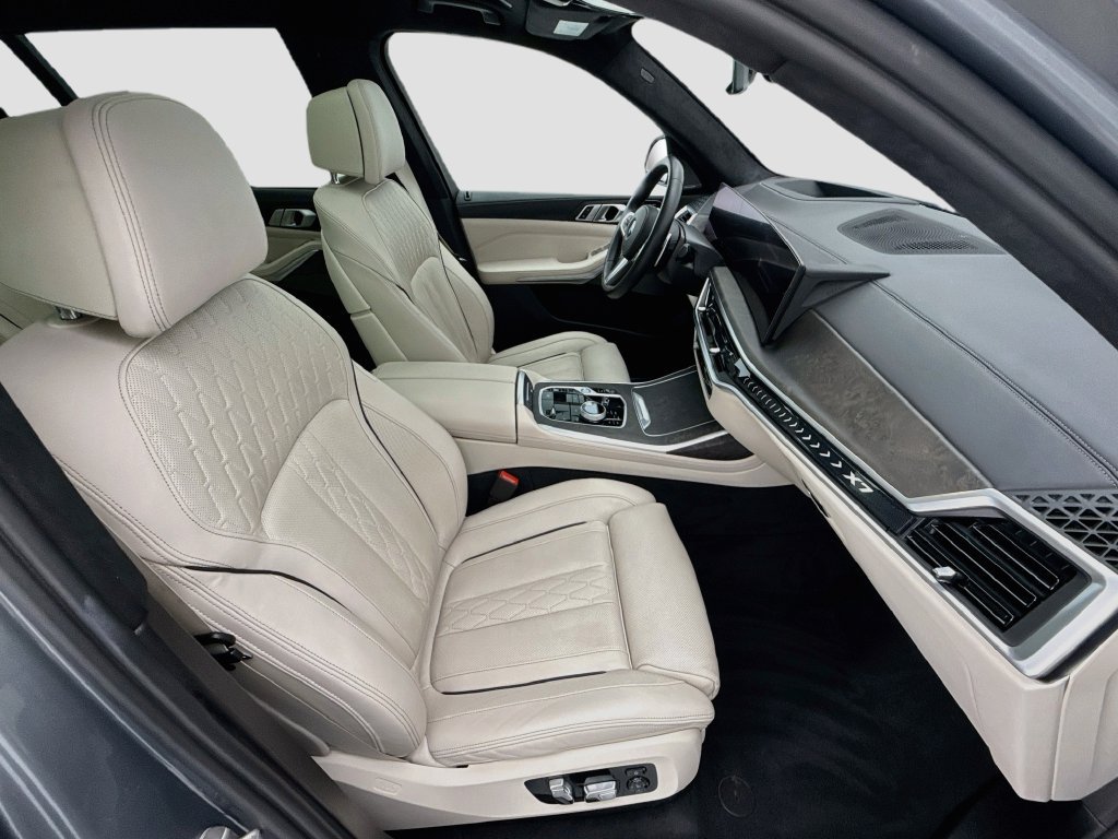 Certified 2023 BMW X7 xDrive40i w/ Executive Package AWD/4WD image 19