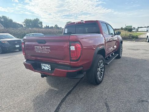 Used 2023 GMC Canyon Denali AWD/4WD image 7