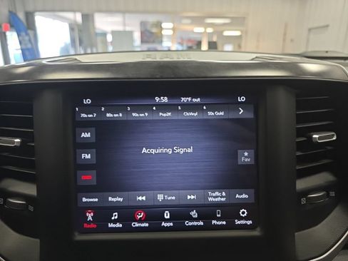 Used 2020 RAM 1500 Big Horn AWD/4WD image 23
