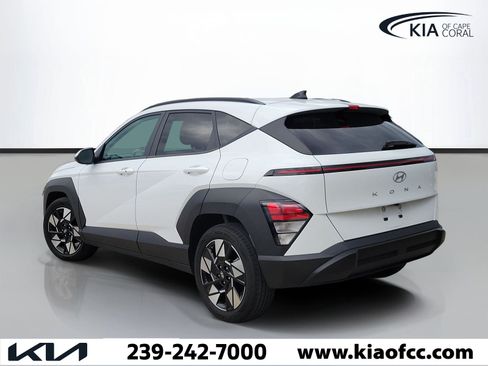 Used 2024 Hyundai Kona SEL FWD image 4