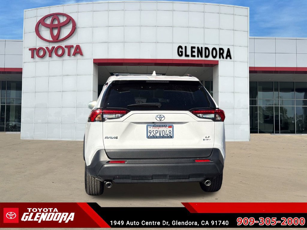 Used 2025 Toyota RAV4 LE AWD/4WD image 9