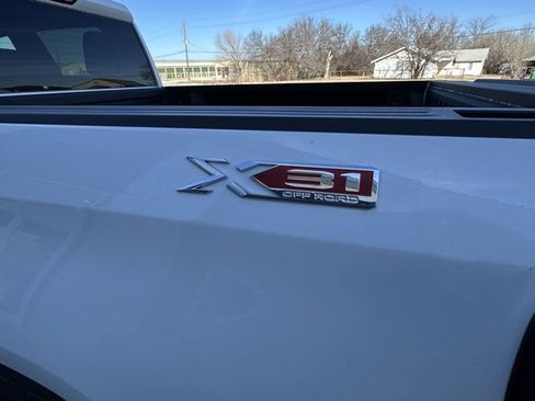 New 2026 GMC Sierra 1500 Pro w/ Graphite Edition image 9