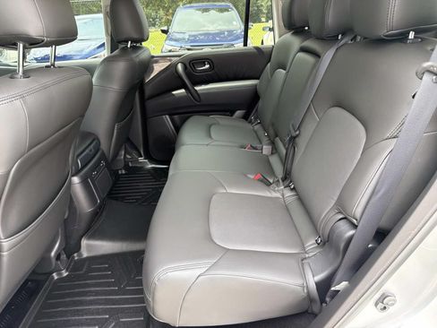 Used 2023 Nissan Armada S AWD/4WD image 20