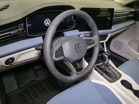 New 2026 Volkswagen Jetta SE image 16