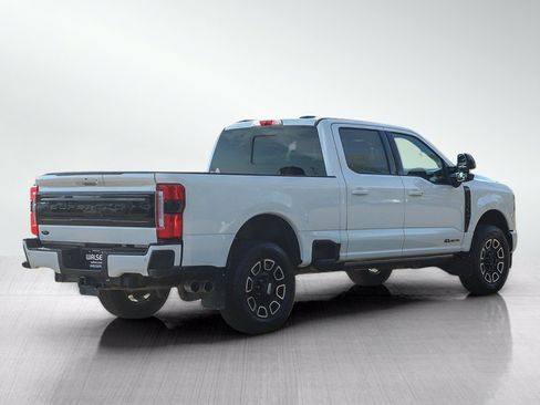 Used 2025 Ford F350 Platinum AWD/4WD image 5