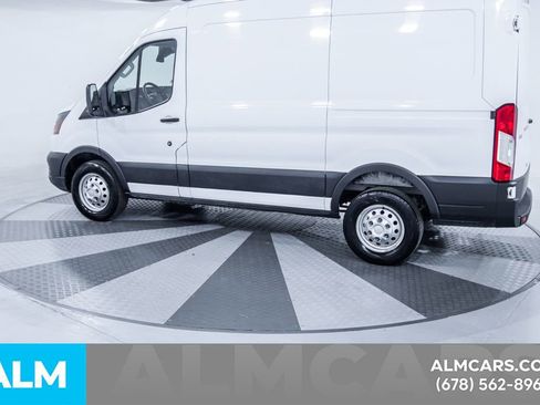 Used 2023 Ford Transit 250 Medium Roof AWD image 5