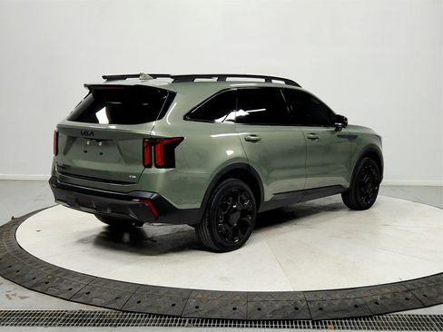 Used 2025 Kia Sorento SX image 7