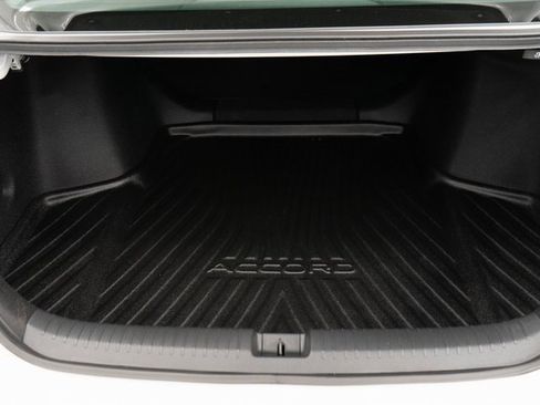 Certified 2024 Honda Accord LX image 9