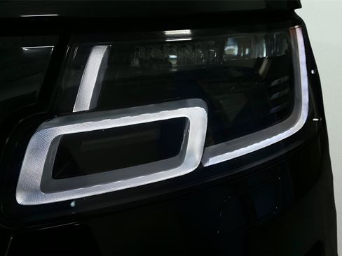 Used 2019 Land Rover Range Rover HSE AWD/4WD image 35