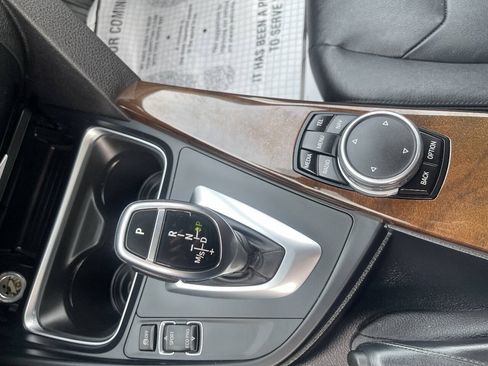 Used 2015 BMW 328i xDrive Wagon AWD/4WD image 16