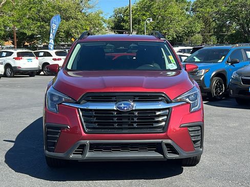 Certified 2023 Subaru Ascent Premium w/ Convenience Package AWD/4WD image 3