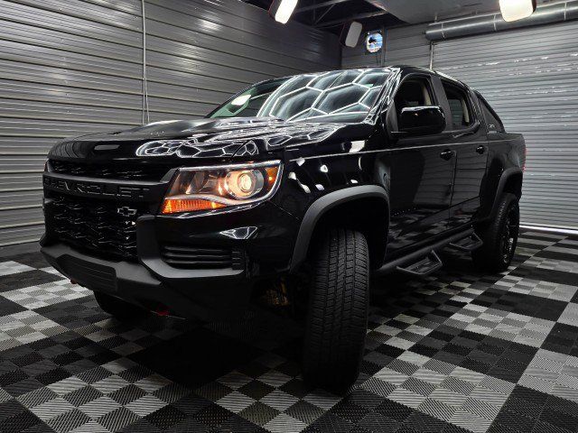 Used 2021 Chevrolet Colorado ZR2 w/ ZR2 Midnight Special Edition AWD/4WD image 39