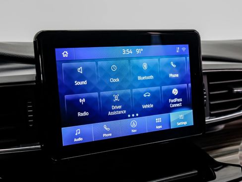 Used 2021 Ford Explorer Limited w/ Equipment Group 301A RWD image 38