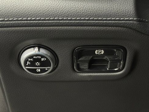 Used 2024 Mercedes-Benz EQE AMG 4MATIC SUV image 22