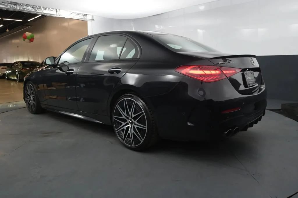 Used 2023 Mercedes-Benz C 43 AMG 4MATIC Sedan image 3